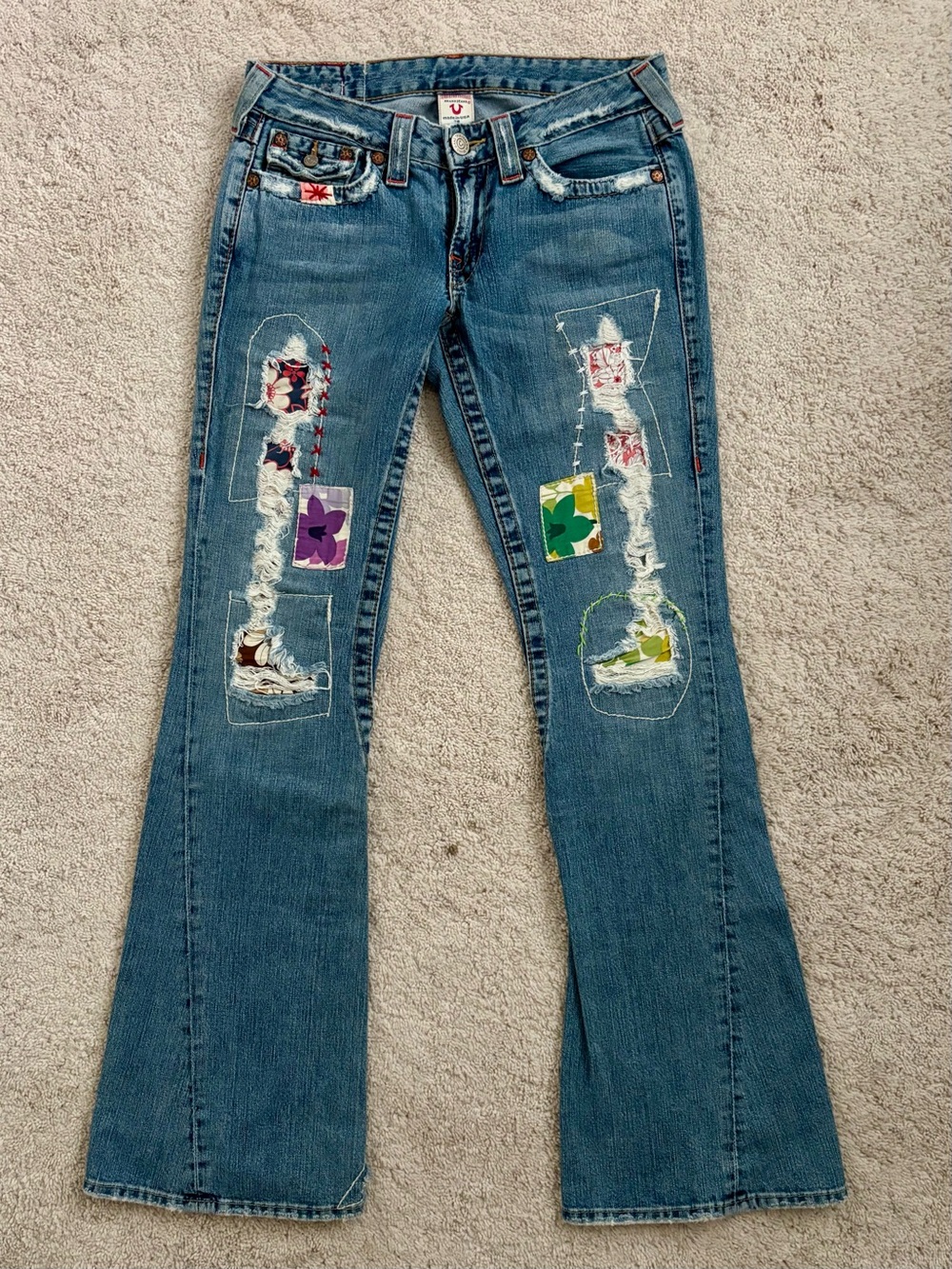True Religion Blue Denim Flare Jeans with Colorful Floral Patches Size 28 / S